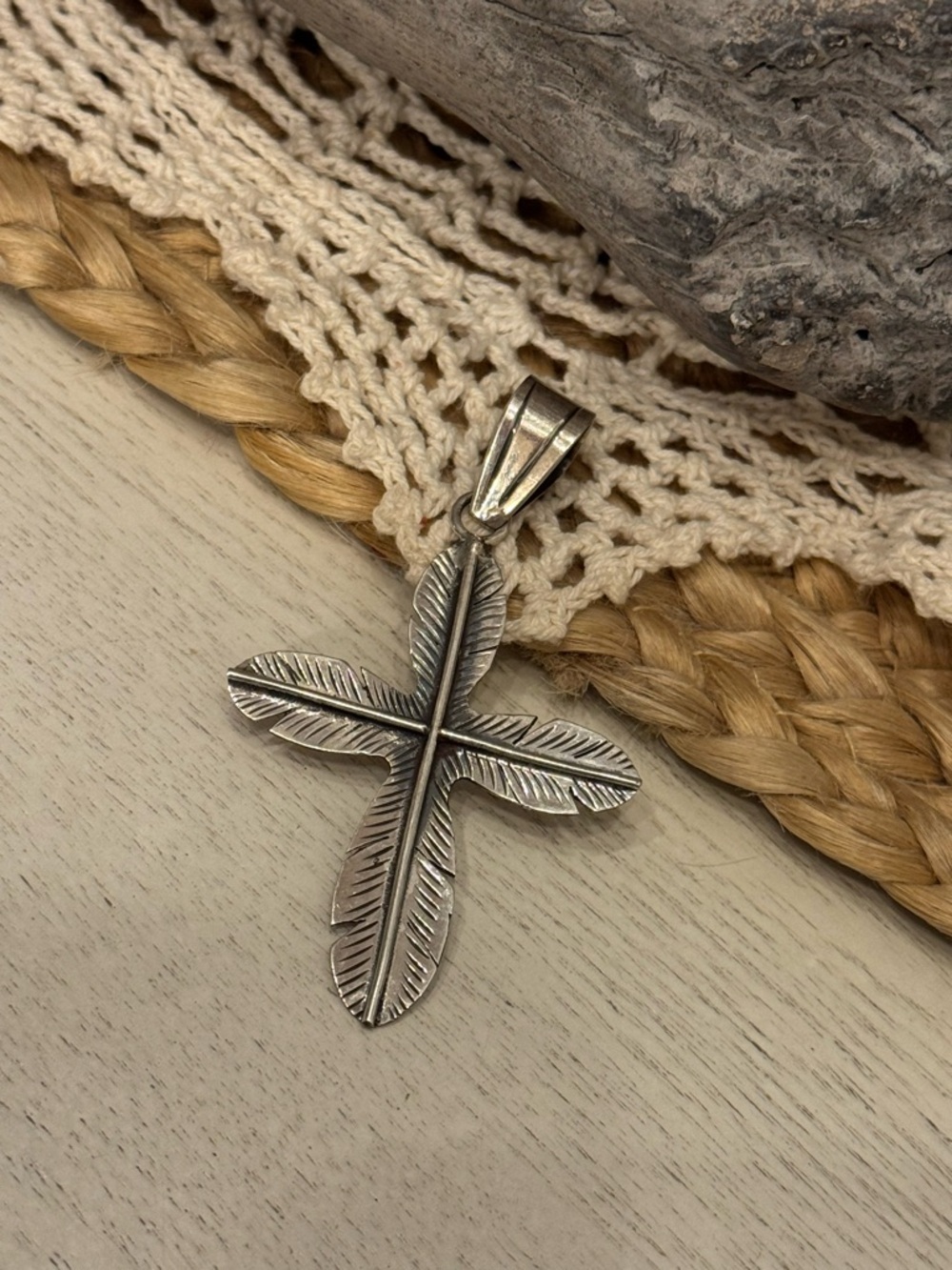 Sterling silver cross pendant